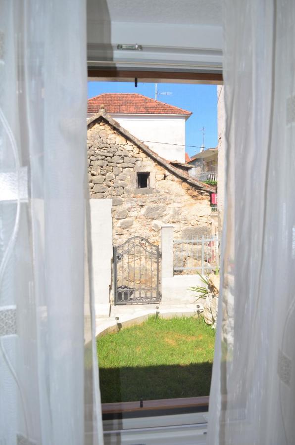 Apartman Romana Trogir Bagian luar foto